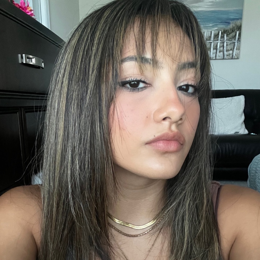 Meet your Posher, Karina